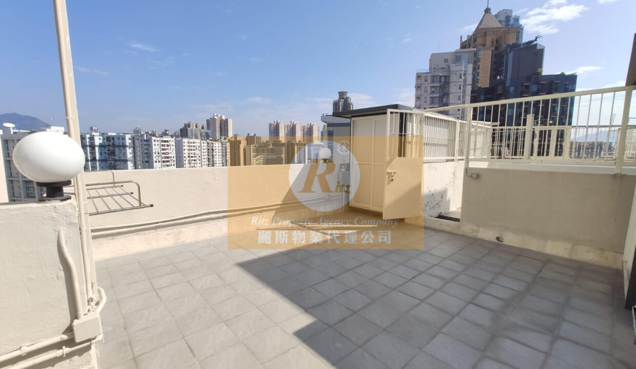 664ac305-201d-41c3-9d67-f7e7d9693c0b