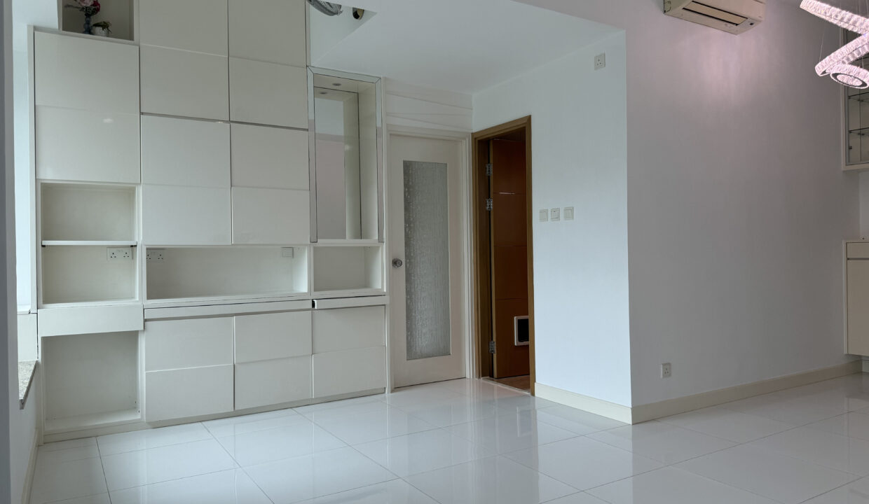 79739204-4ae3-443f-bb35-d2f187ae2b2a