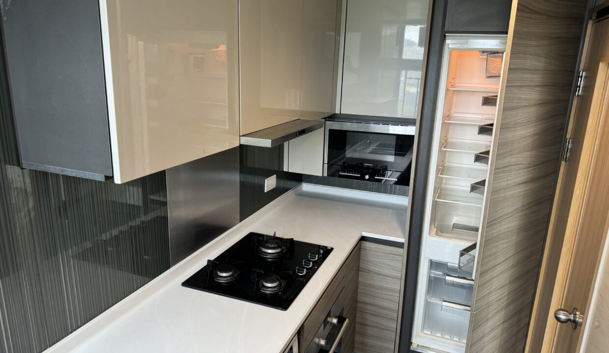 cfa65972-5650-443c-a002-fdf77da77722