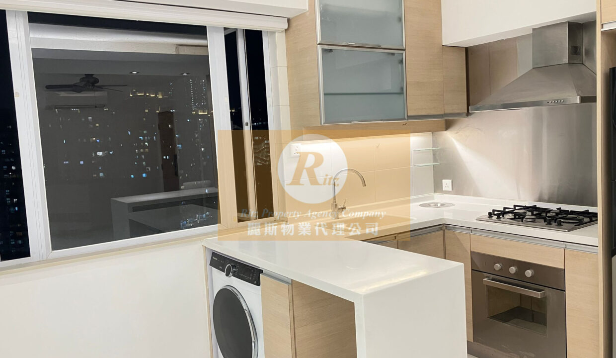 ec363a9f-4886-4c30-ae8f-c274b433737e